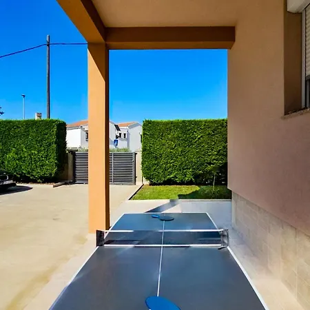 Appartement Family-friendly With Swimming Pool Bibinje, Zadar - 5778 *