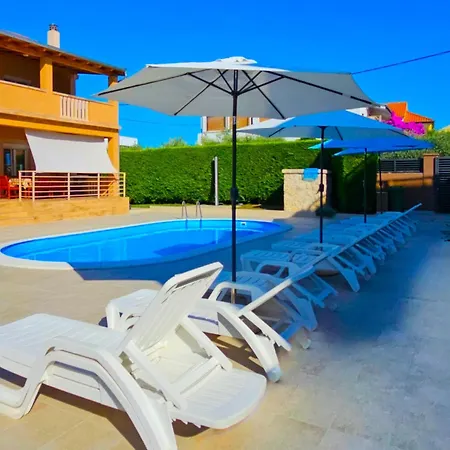 Family-friendly With Swimming Pool Bibinje, Zadar - 5778 Appartement Bibinje